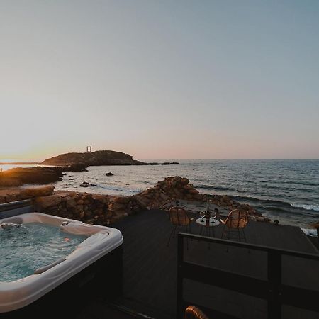 Portara Seaside Luxury Suites Naxos City エクステリア 写真