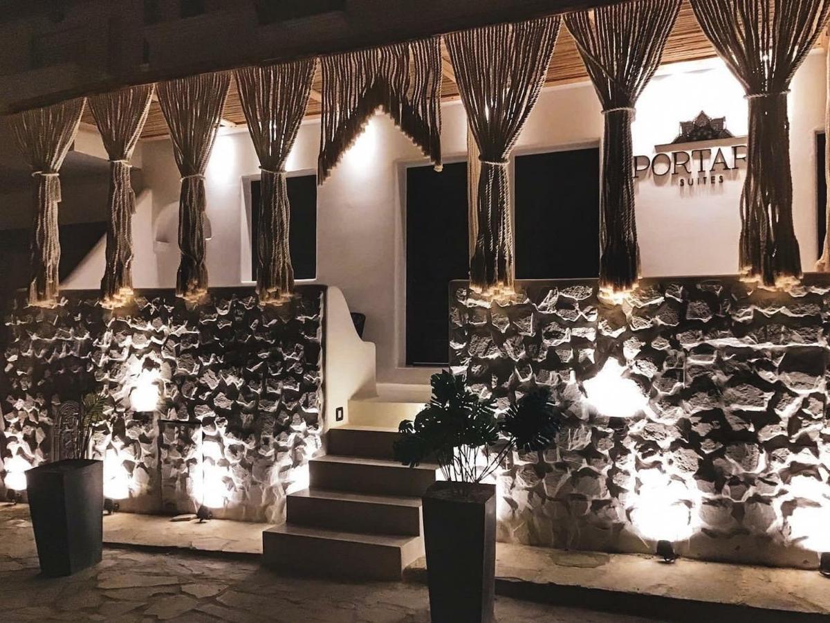 Portara Seaside Luxury Suites Naxos City エクステリア 写真