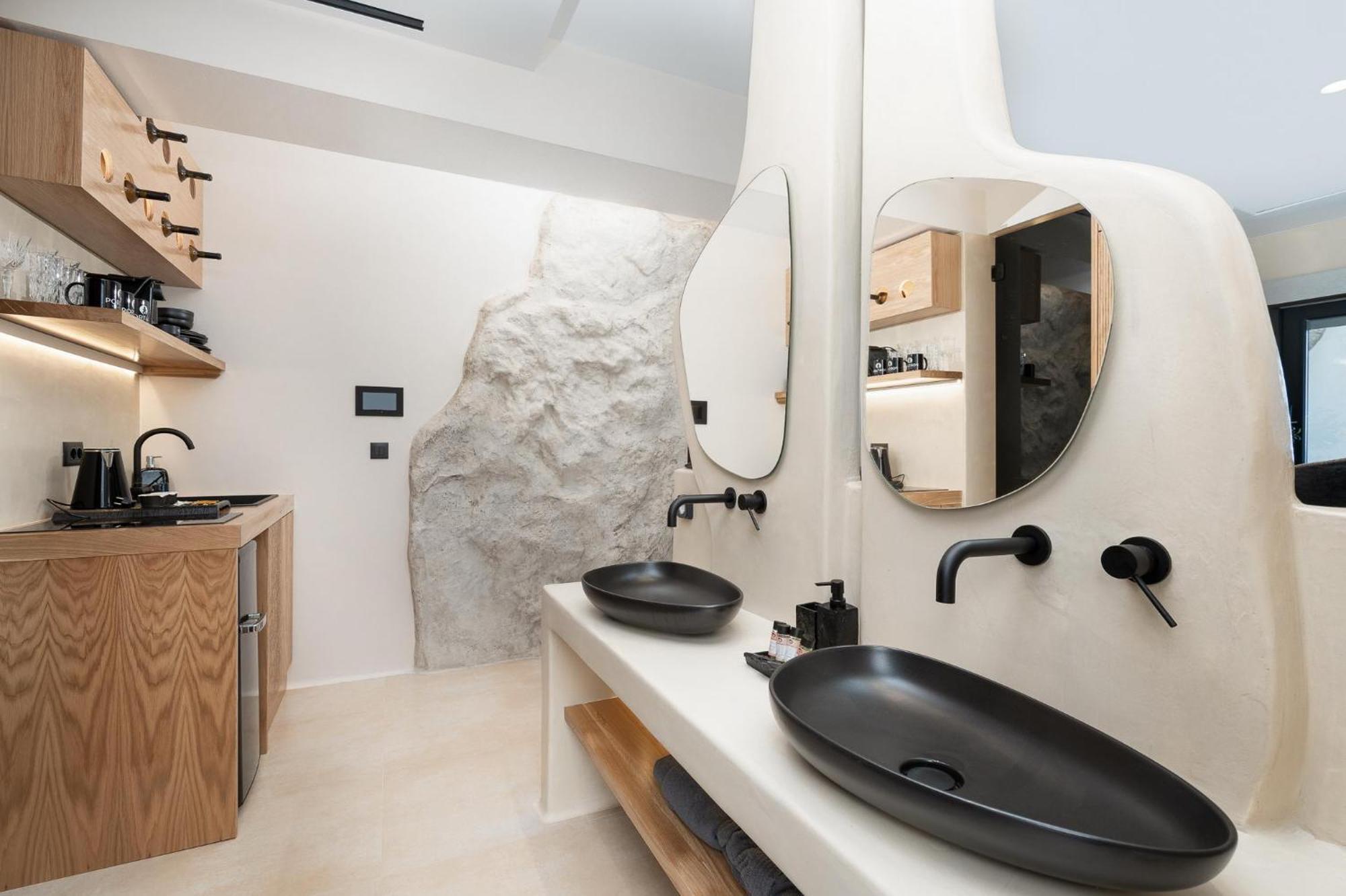 Portara Seaside Luxury Suites Naxos City エクステリア 写真