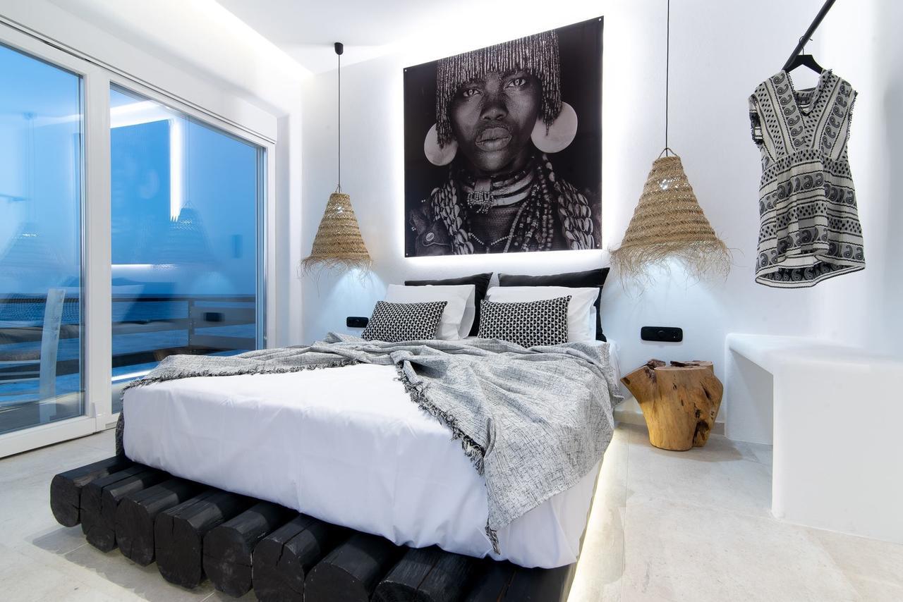 Portara Seaside Luxury Suites Naxos City エクステリア 写真