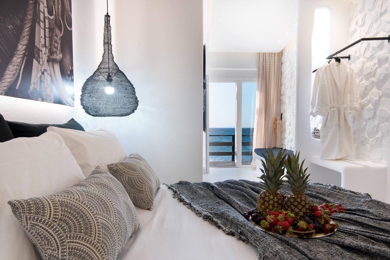 Portara Seaside Luxury Suites Naxos City エクステリア 写真