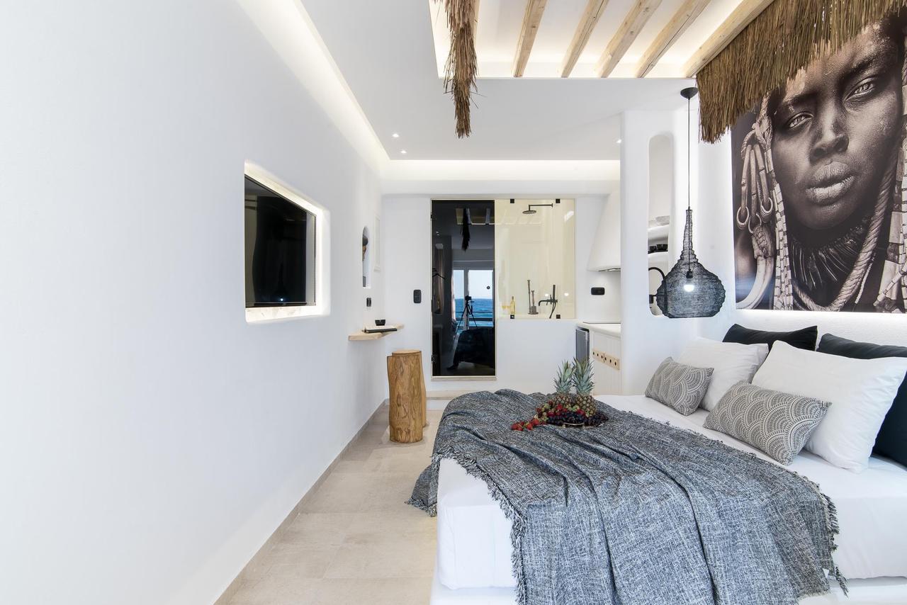Portara Seaside Luxury Suites Naxos City エクステリア 写真