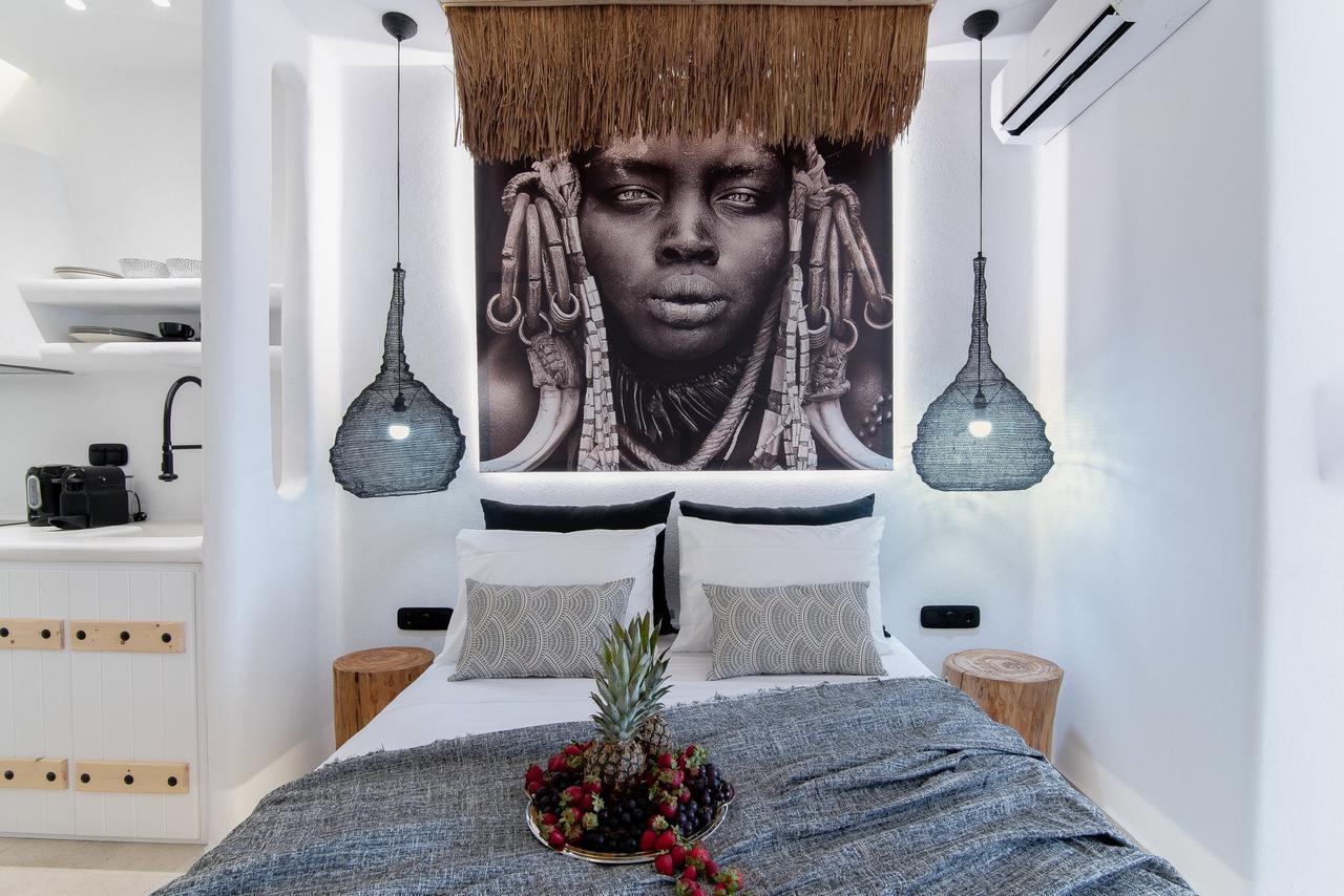 Portara Seaside Luxury Suites Naxos City エクステリア 写真
