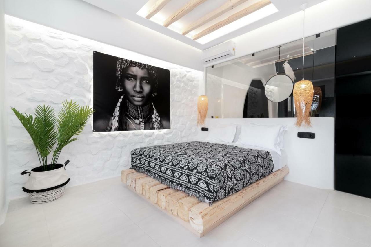 Portara Seaside Luxury Suites Naxos City エクステリア 写真